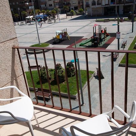 Black And White Suitte "Plaza" Noja Εξωτερικό φωτογραφία